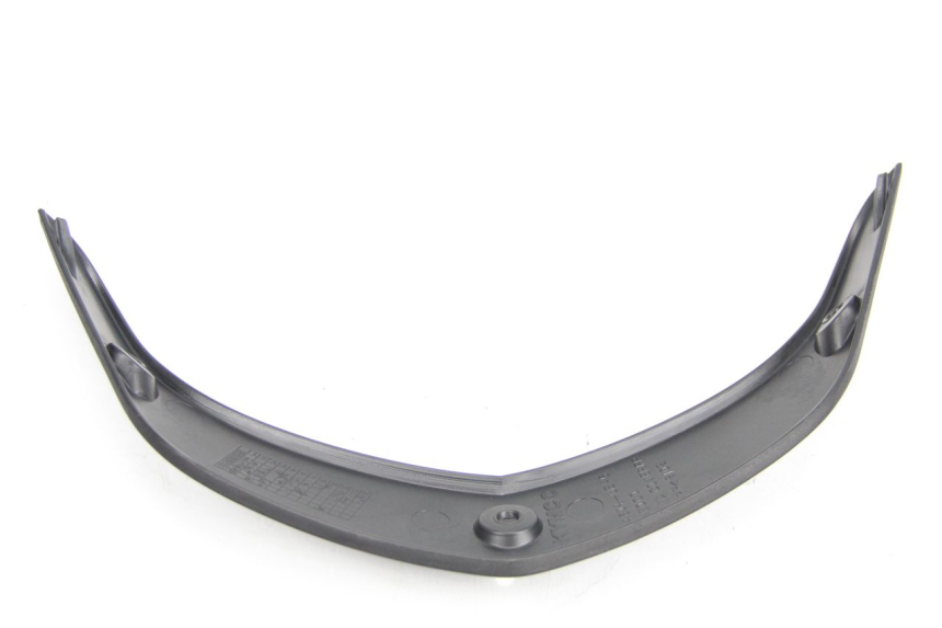 photo de JUNÇÃO DO PARA-LAMA DIANTEIRO SUPERIOR KYMCO DINK 4T 50 (2007 - 2018) - Zoom do estado de desgaste