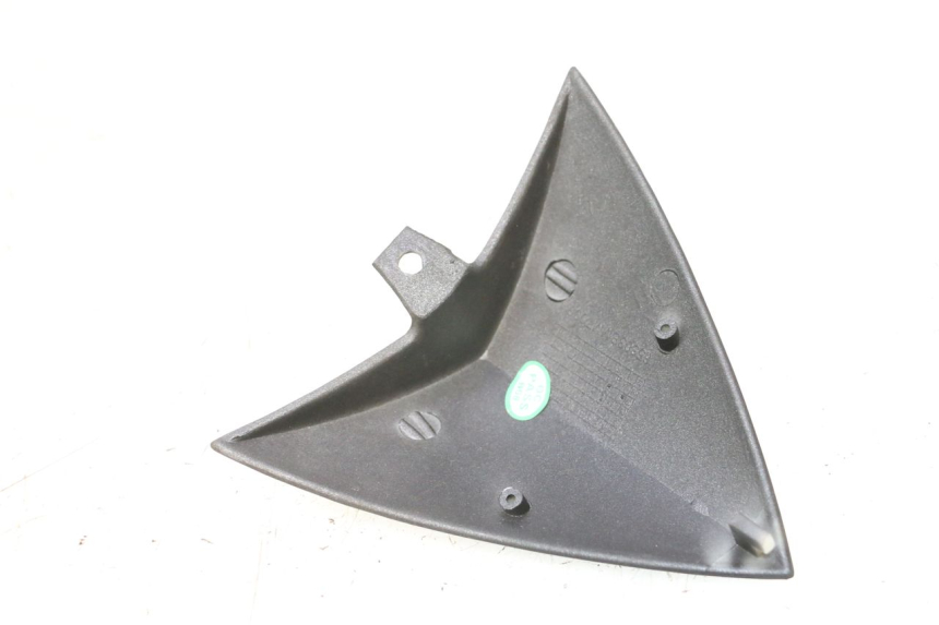 photo de JONCTION CARENAGE AVANT SUP KEEWAY MATRIX RX9 125 (2006 - 2007) - Detalhe da peça