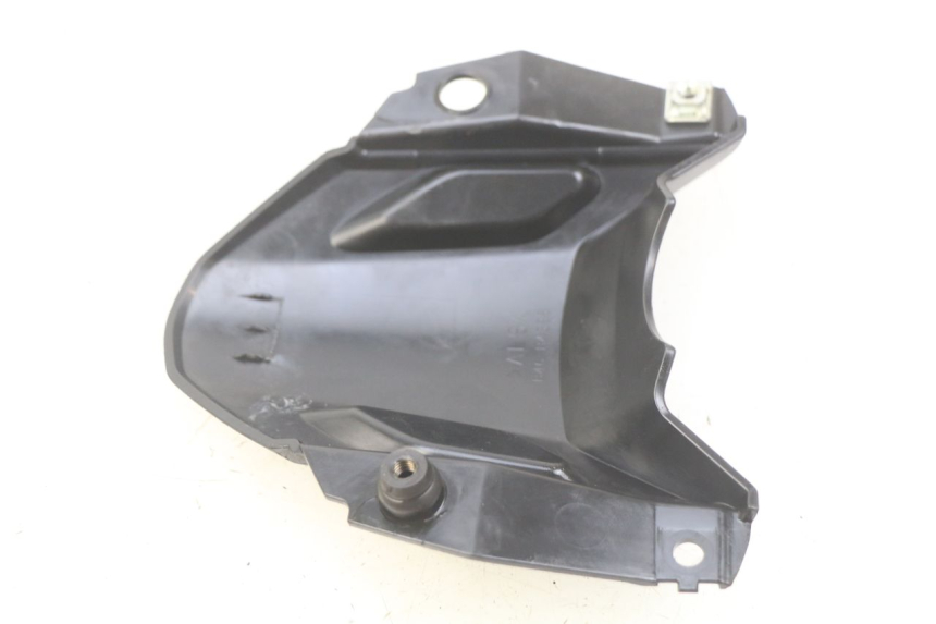 photo de JUNÇÃO DO CARENAGEM DIANTEIRO SUPERIOR YAMAHA MT-07 MT07 700 (2018 - 2020) - Zoom do estado de desgaste