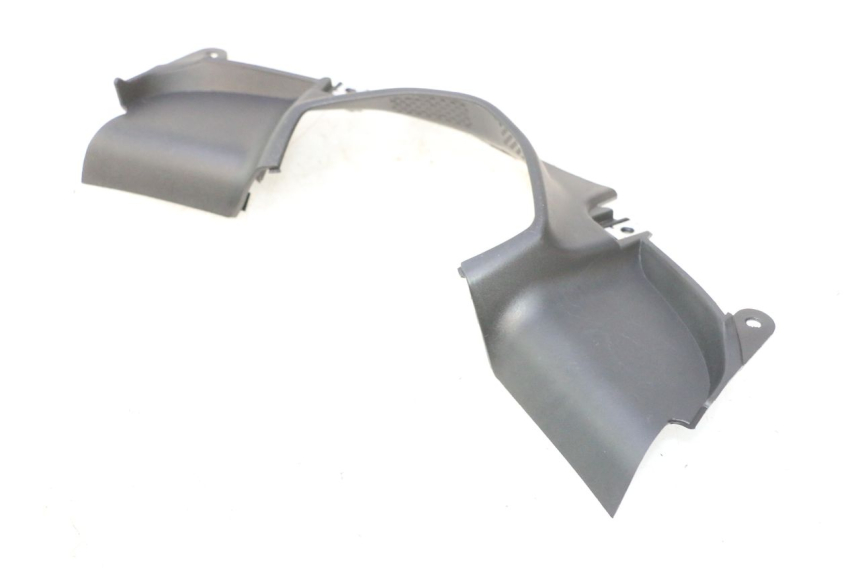 photo de JUNÇÃO DA CARROÇARIA DIANTEIRA SUPERIOR JM MOTORS R-MAX TECH 50 (2024 - 2026) - Outro ângulo de visão