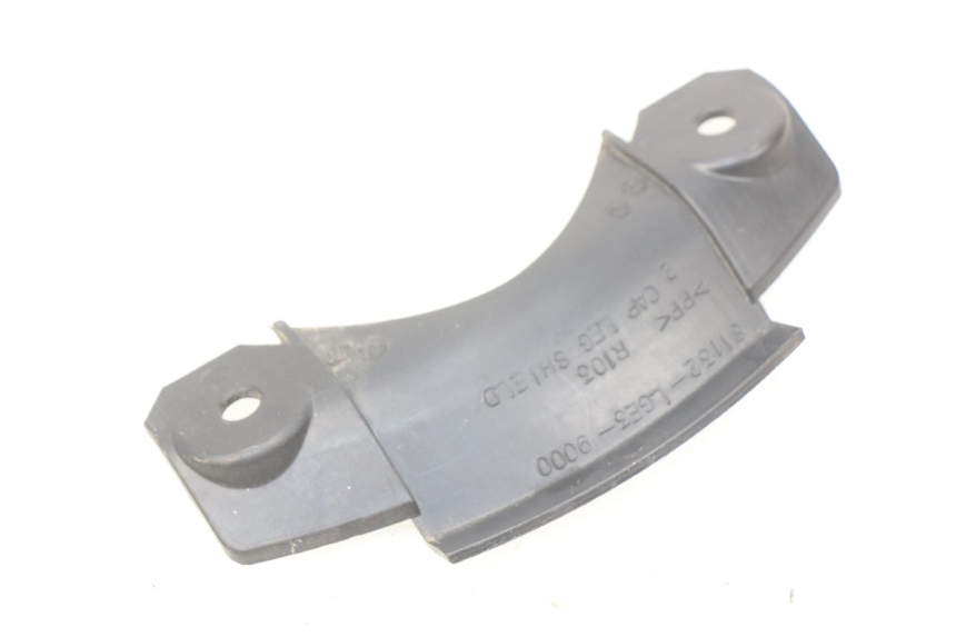 photo de JUNÇÃO DO CARENAGEM DIANTEIRO SUPERIOR KYMCO SENTO 50 (2008 - 2013) - Zoom do estado de desgaste
