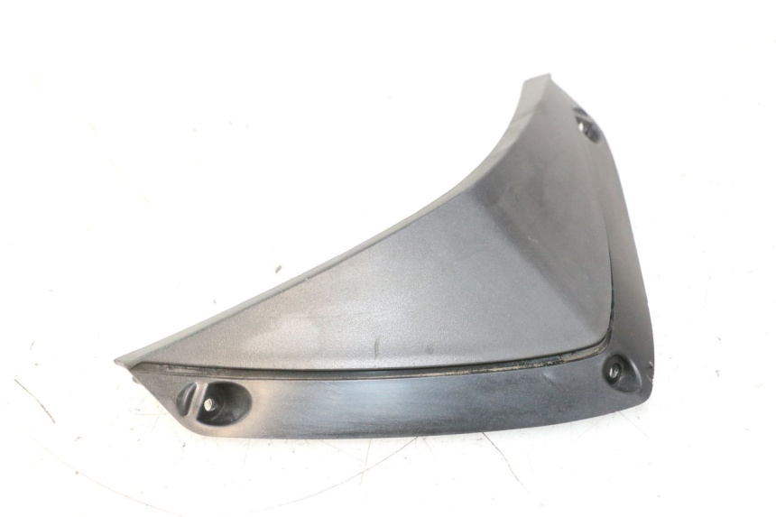 photo de JUNÇÃO DO PARA-LAMA DIANTEIRO SUPERIOR APRILIA SR 2T 50 (2012 - 2017) - Ampliação técnica