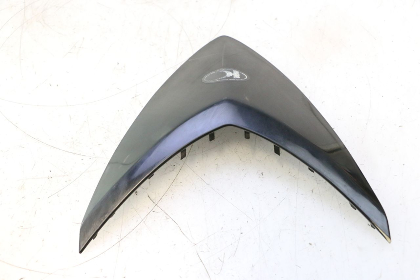photo de JUNÇÃO DA CARROÇARIA DIANTEIRA SUPERIOR KYMCO SUPER 8 2T 50 (2007 - 2013) - Zoom do estado de desgaste