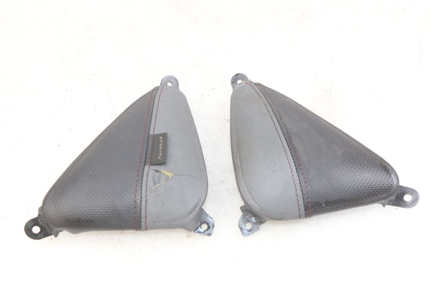 photo de JUNÇÃO DO CARENAGEM DIANTEIRO SUPERIOR YAMAHA X-MAX XMAX 125 (2010 - 2013) - Vista principal