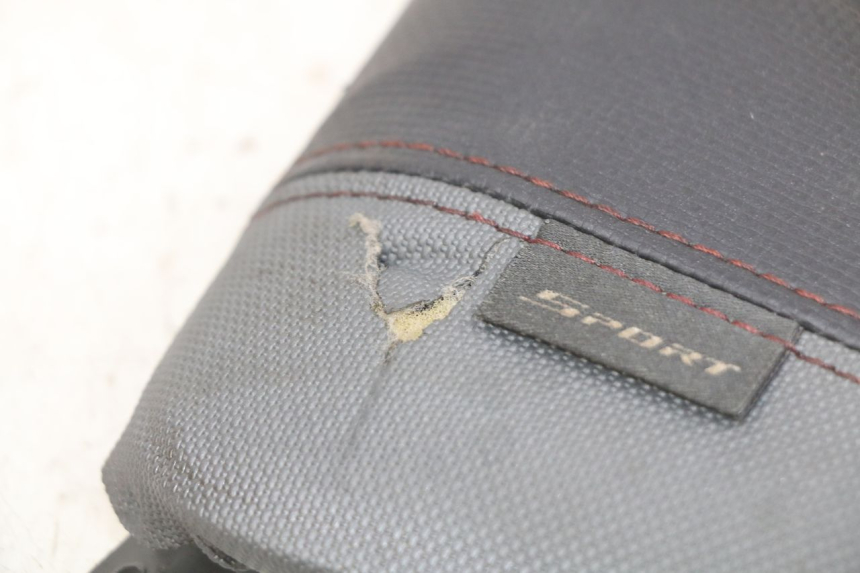 photo de JUNÇÃO DO CARENAGEM DIANTEIRO SUPERIOR YAMAHA X-MAX XMAX 125 (2010 - 2013) - Ampliação técnica