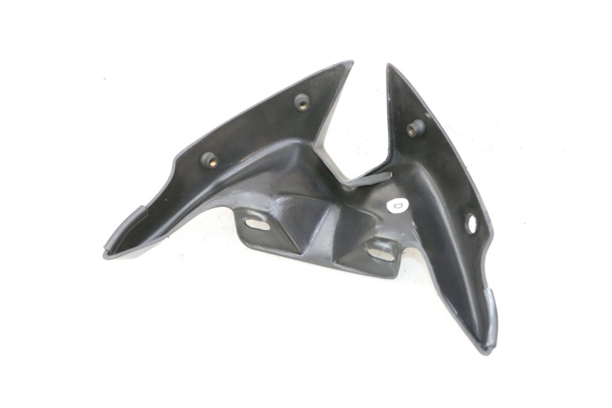 photo de JUNÇÃO DO PARA-LAMA DIANTEIRO SUPERIOR YAMAHA XJ6 ABS 600 (2008 - 2016) - Zoom do estado de desgaste