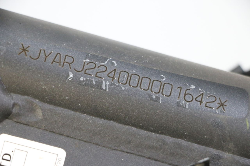 photo de JUNÇÃO DO CARENAGEM DIANTEIRO SUZUKI SV S 650 (2003 - 2009) - Outro ângulo de visão