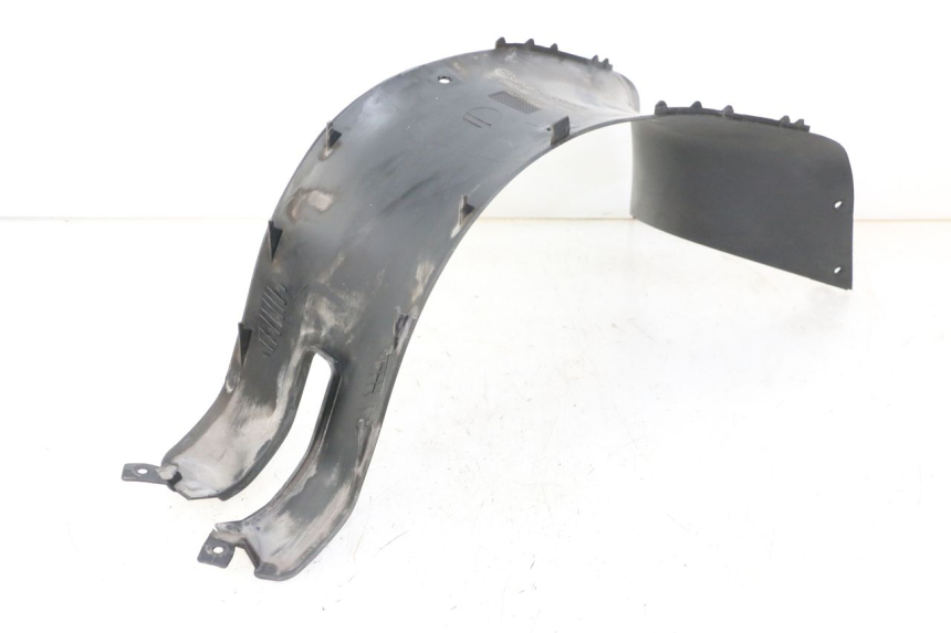 photo de JUNÇÃO DO APOIO PARA OS PÉS BMW C1 125 (2000 - 2003) - Outro ângulo de visão