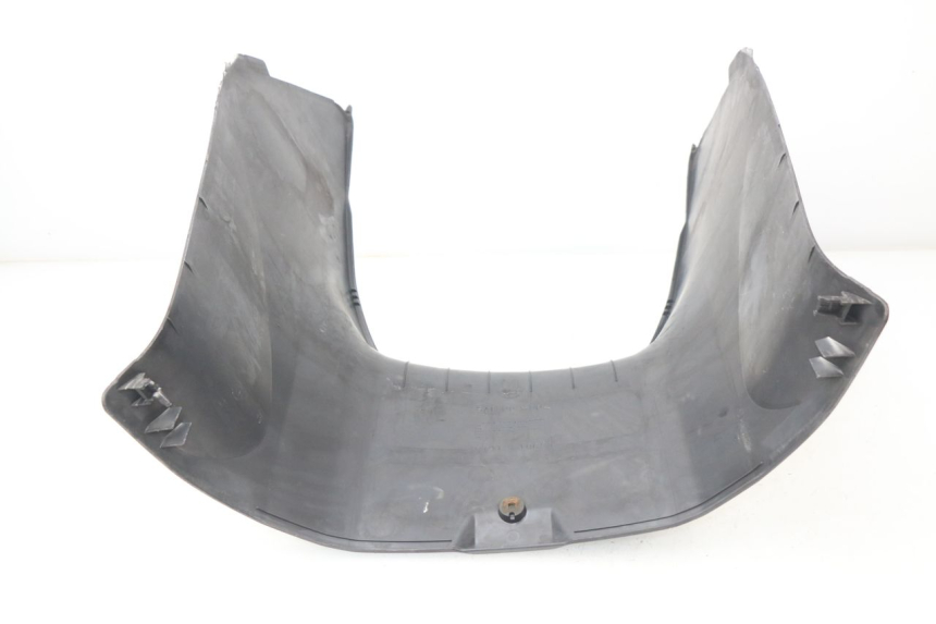 photo de JUNÇÃO DO DESCANSO DE PÉ SUZUKI BURGMAN 650 (2002 - 2004) - Detalhe da peça