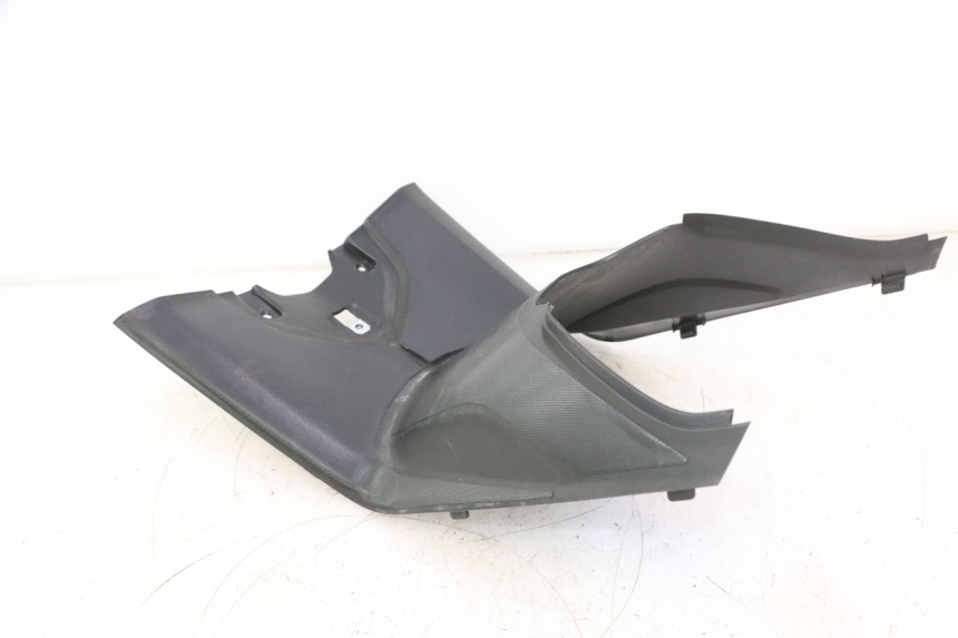 photo de JUNÇÃO DO DESCANSO DE PÉ BMW C SPORT 650 (2015 - 2021) - Estado da superfície