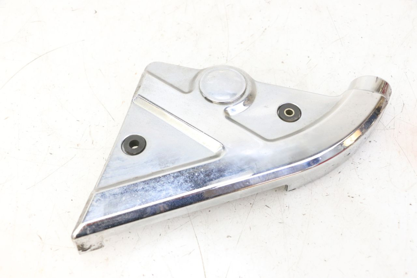 photo de JUNÇÃO DO DESCANSO DE PÉ DIREITO HYOSUNG GV AQUILA 125 (2000 - 2009) - Peça verificada