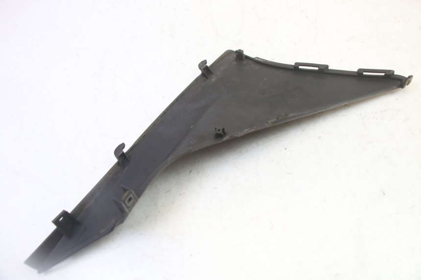 photo de JUNÇÃO DO DESCANSO DE PÉ DIREITO HONDA FES S-WING SWING ABS 125 (2007 - 2015) - Outro ângulo de visão