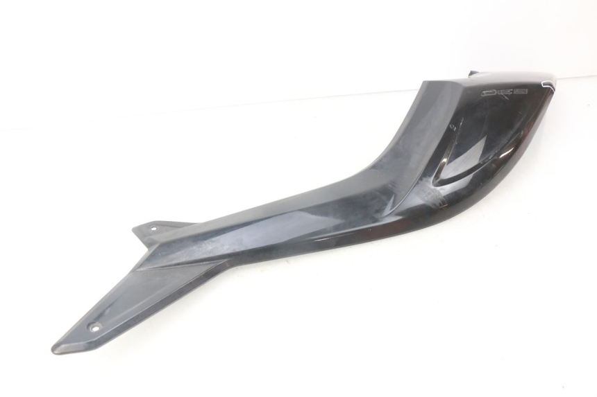 photo de JUNÇÃO DO DESCANSO DE PÉ DIREITO YAMAHA XP T-MAX TMAX ABS 530 (2012 - 2015) - Vista geral