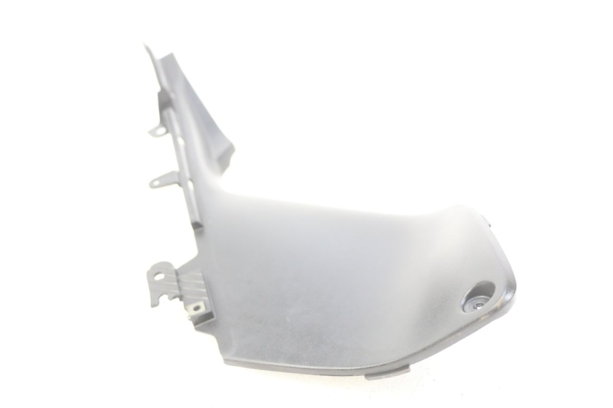 photo de JUNÇÃO DO DESCANSO DE PÉ DIREITO YAMAHA XP T-MAX TMAX ABS 500 (2004 - 2007) - Ampliação técnica