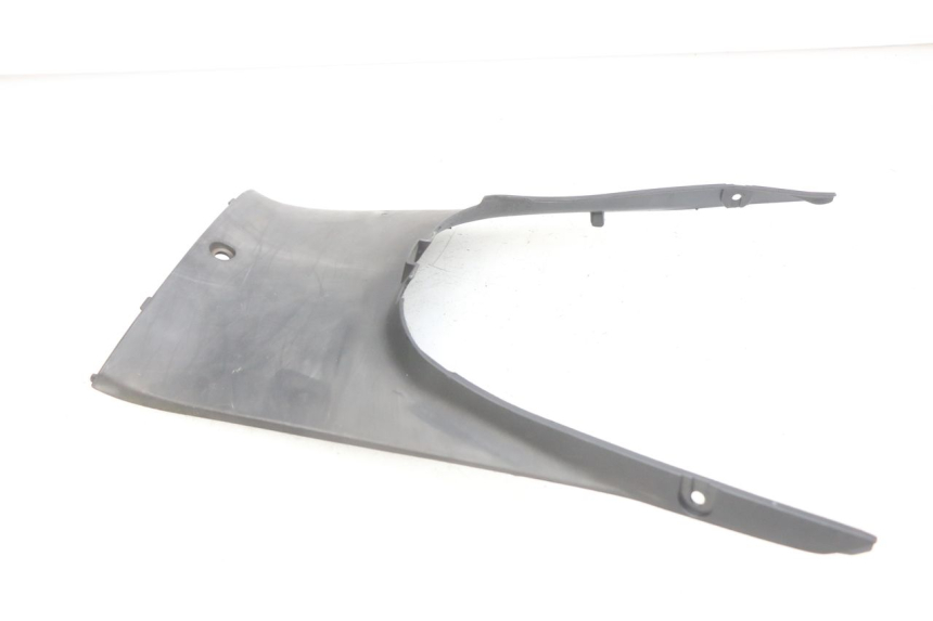 photo de JUNÇÃO DO APOIO PARA OS PÉS HONDA FES S-WING SWING ABS 125 (2007 - 2015) - Detalhe da peça