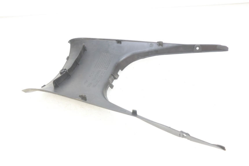 photo de JUNÇÃO DO APOIO PARA OS PÉS HONDA FES S-WING SWING ABS 125 (2007 - 2015) - Vista geral