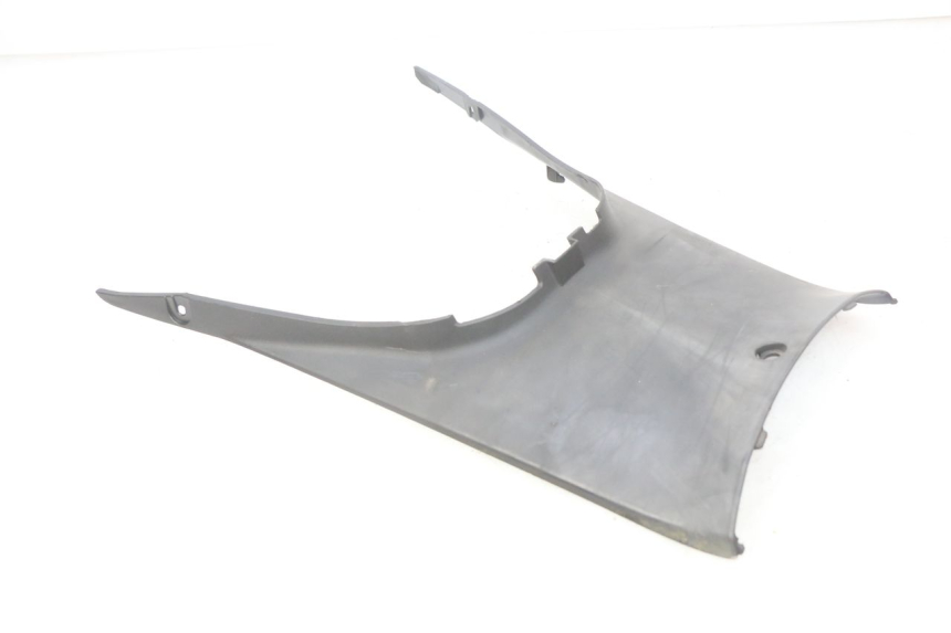photo de JUNÇÃO DO APOIO PARA OS PÉS HONDA FES S-WING SWING ABS 125 (2007 - 2015) - Pontos de fixação