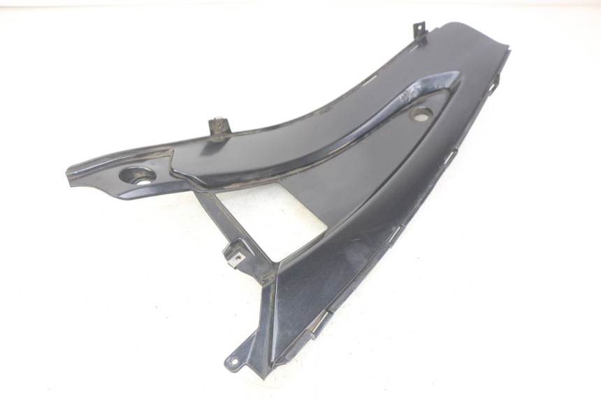 photo de JUNÇÃO DO DESCANSO DE PÉ ESQUERDO GILERA NEXUS 125 (2007 - 2009) - Pontos de fixação