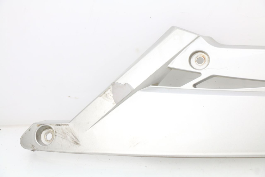 photo de JUNÇÃO DO DESCANSO DE PÉ ESQUERDO RAZZO STEED 125 (2012 - 2018) - Pontos de fixação