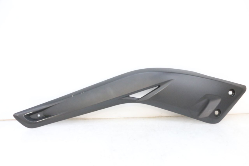 photo de JUNÇÃO DO DESCANSO DE PÉ ESQUERDO YAMAHA X-MAX XMAX 125 (2010 - 2013) - Vista principal