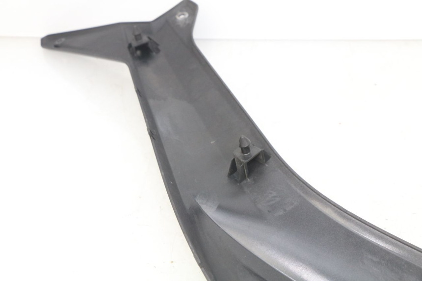 photo de JUNÇÃO DO DESCANSO DE PÉ ESQUERDO YAMAHA XP T-MAX TMAX ABS 530 (2012 - 2015) - Pontos de fixação