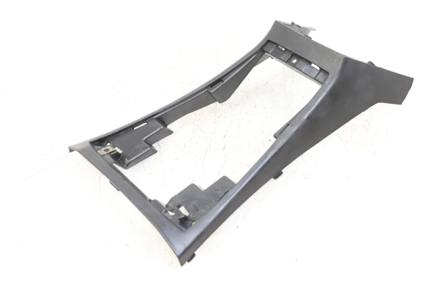 photo de JUNÇÃO DO DESCANSO DE PÉ NECO GPX LC 2T 50 (2014 - 2018) - Detalhe da peça