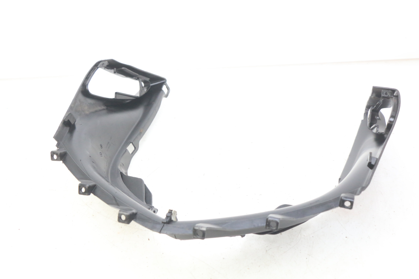 photo de JUNÇÃO DO DESCANSO DE PÉ PIAGGIO LIBERTY IGET S 125 (2016 - 2020) - Pontos de fixação
