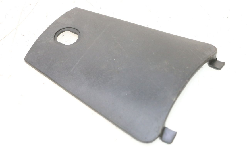 photo de JONCTION MARCHE PIED KEEWAY MATRIX RX9 125 (2006 - 2007) - Zoom do estado de desgaste