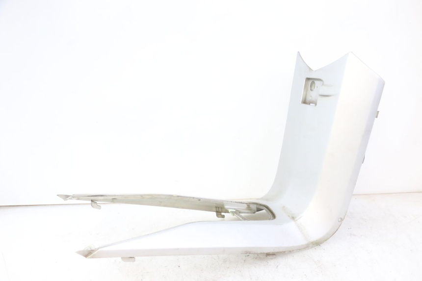 photo de JUNÇÃO DO APOIO PARA OS PÉS PEUGEOT SATELIS 250 (2006 - 2012) - Peça verificada