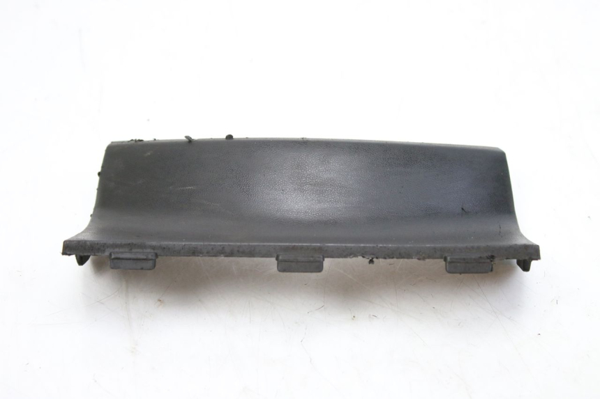 photo de JUNÇÃO DO APOIO PARA OS PÉS KYMCO SENTO 100 (2008 - 2013) - Vista principal