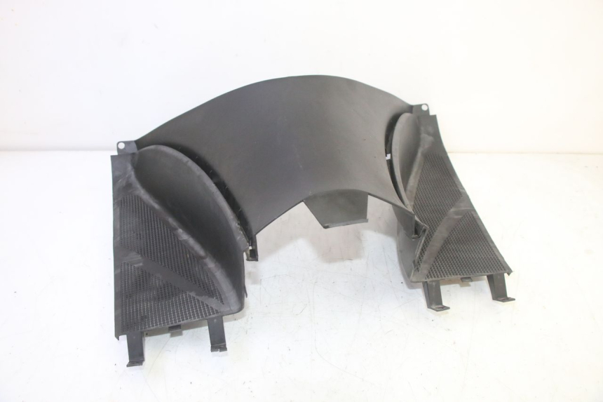 photo de JUNÇÃO DO DESCANSO DE PÉ YAMAHA YP MAJESTY 125 (2002 - 2006) - Ampliação técnica
