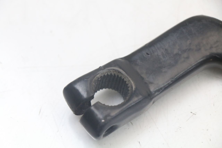 photo de PEDALINHA SYM FIDDLE 2 50 (2008 - 2013) - Detalhe da peça