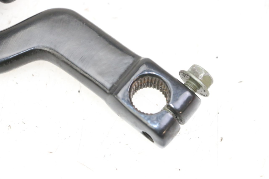 photo de PEDALINHA SYM FIDDLE 3 III 50 (2014 - 2020) - Zoom do estado de desgaste