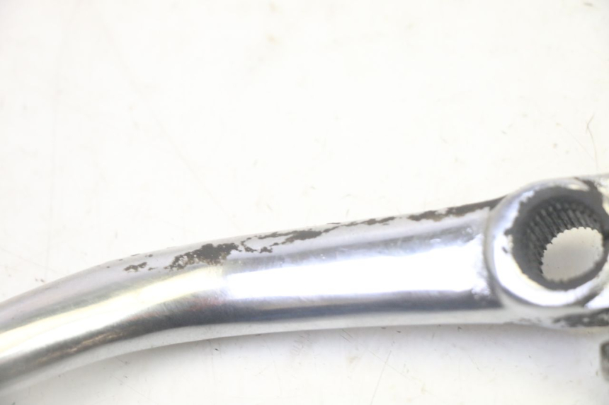 photo de PEDALINHA DAELIM HISTORY 125 (2001 - 2002) - Pontos de fixação
