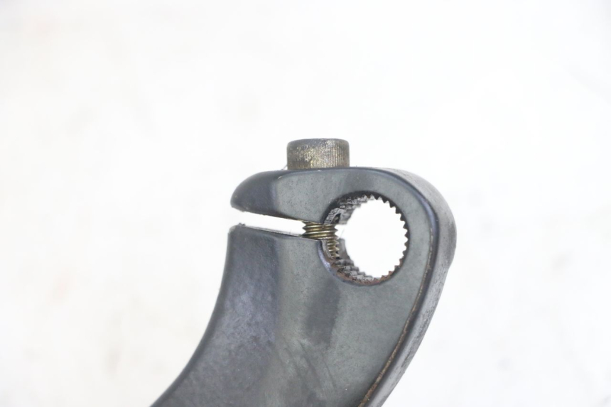 photo de PEDAL DE PARTIDA PEUGEOT JET FORCE CARBU 50 (2003 - 2016) - Zoom do estado de desgaste
