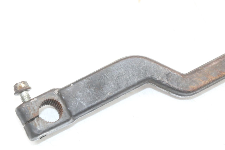 photo de PEDALINHA PEUGEOT LUDIX 50 (2005 - 2007) - Pontos de fixação