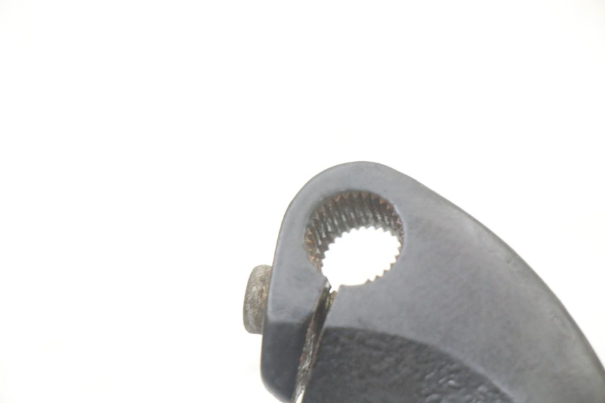 photo de PEDALINHA PEUGEOT TREKKER TKR 50 (2005 - 2014) - Zoom do estado de desgaste