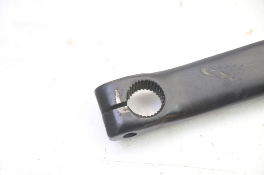 photo de PEDALINHA PEUGEOT V-CLIC VCLIC 50 (2007 - 2013) - Zoom do estado de desgaste