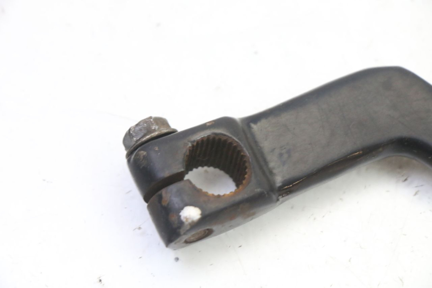 photo de PEDALINHA PEUGEOT VIVACITY NEW 4T 50 (2008 - 2017) - Zoom do estado de desgaste