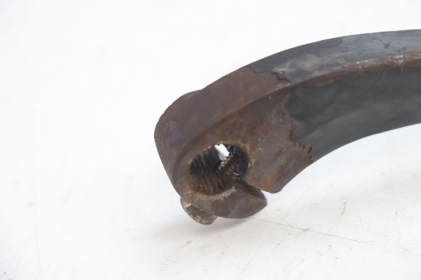 photo de PEDALINHA PEUGEOT VIVACITY 50 (2004 - 2009) - Detalhe da peça