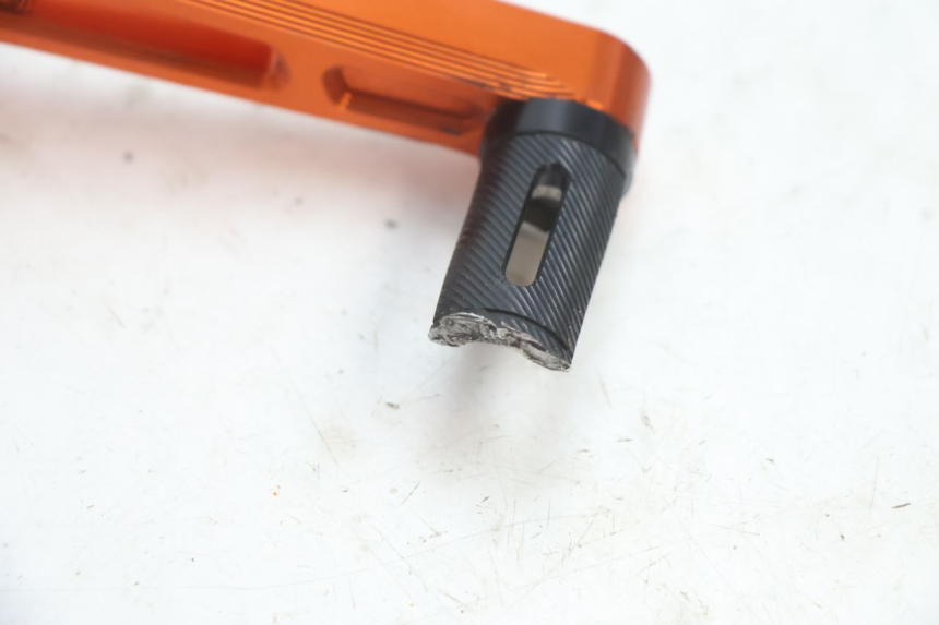 photo de PEDALINHA PEUGEOT VIVACITY 50 (2004 - 2009) - Outro ângulo de visão