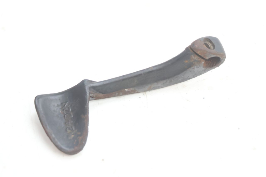 photo de PEDALINHA PEUGEOT VIVACITY 50 (1998 - 2003) - Pontos de fixação