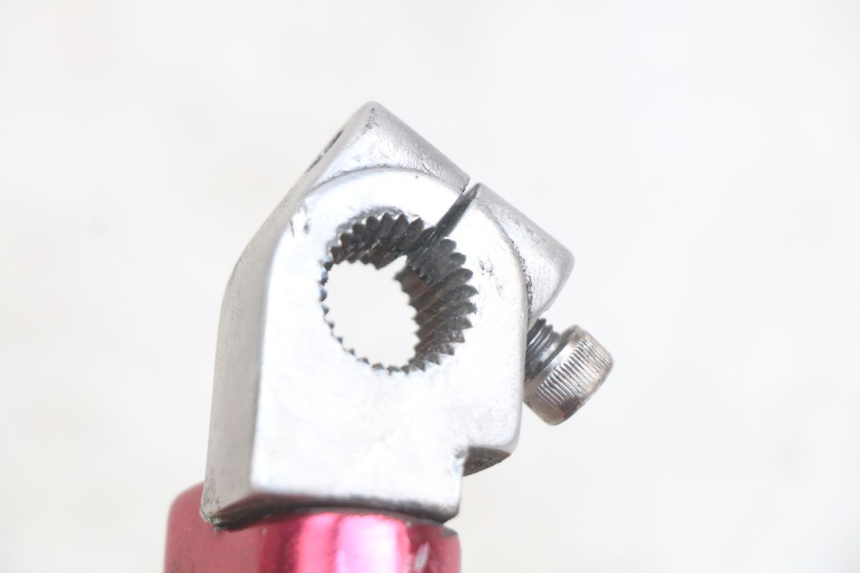 photo de PEDALINHA PEUGEOT XP6 50 (2006 - 2011) - Detalhe da peça