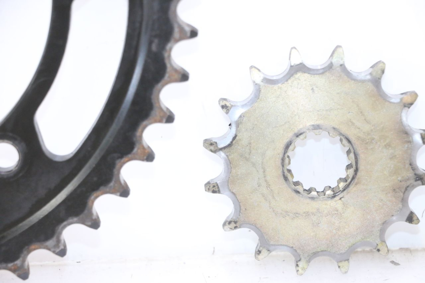photo de KIT DE CORRENTE KAWASAKI GPX F ZX750F 750 (1986 - 1990) - Peça verificada