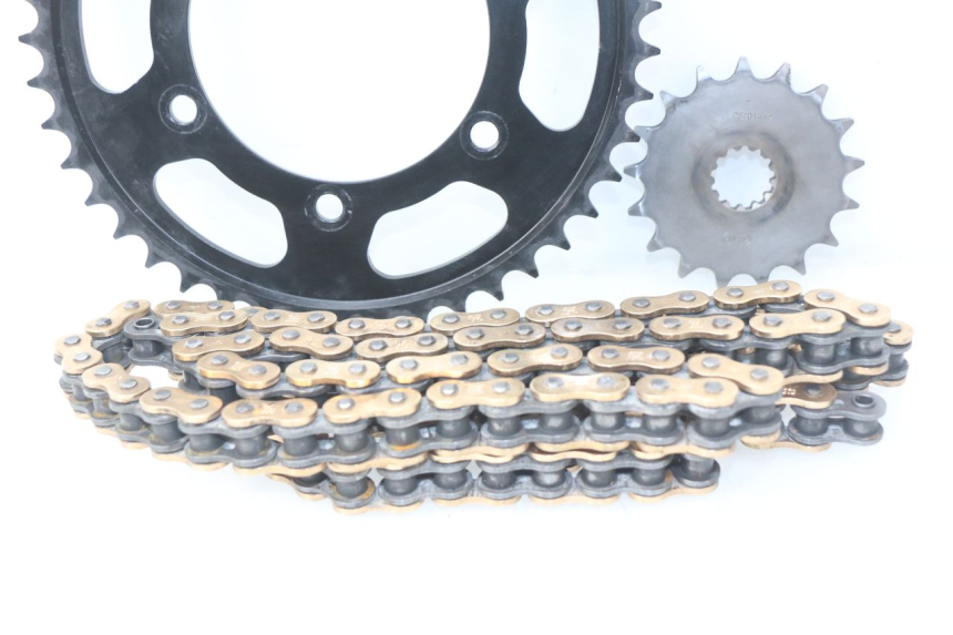 photo de KIT DE CORRENTE SUZUKI GSX-R GSXR 750 (2011 - 2016) - Peça verificada