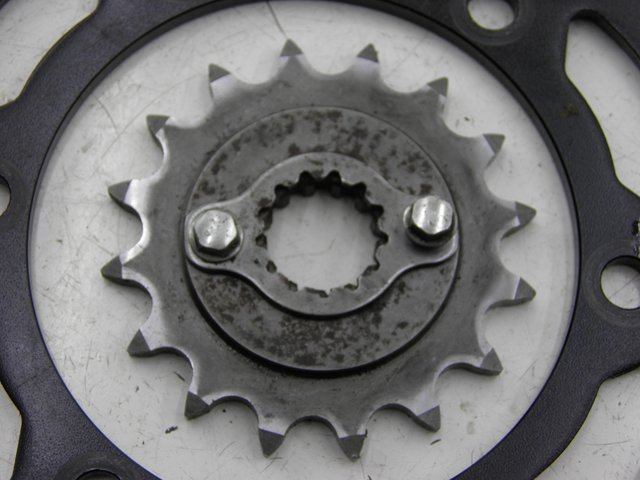 photo de KIT DE CORRENTE KAWASAKI ZEPHYR 550 (1991 - 1998) - Ampliação técnica