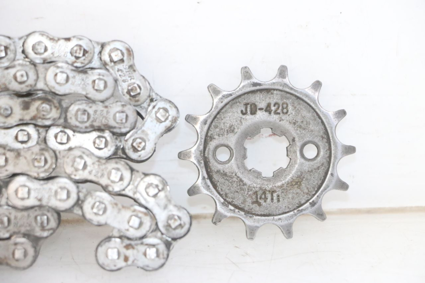 photo de KIT DE CORRENTE APOLLO RXF 125 - Pontos de fixação