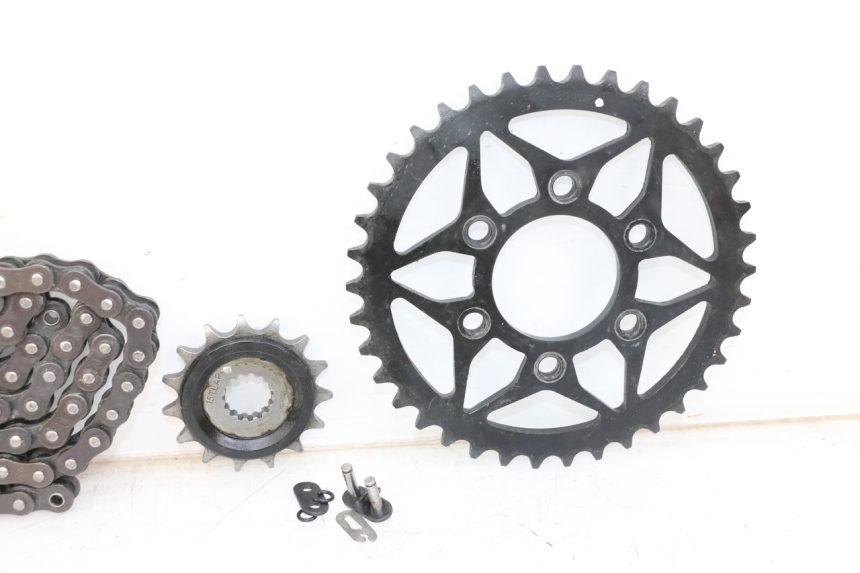 photo de KIT DE CORRENTE ROYAL ENFIELD SCRAM 411 (2022 - 2024) - Ampliação técnica