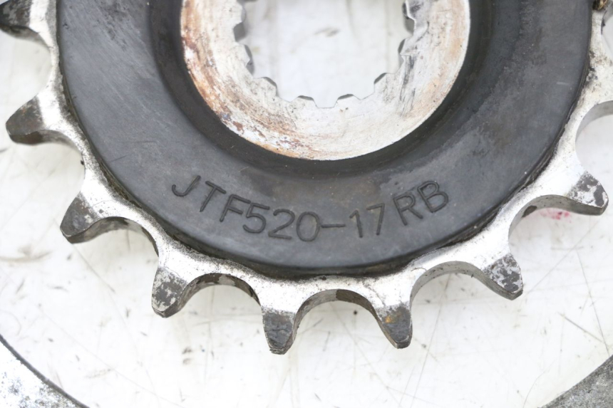 photo de KIT DE CORRENTE SUZUKI GSR 750 (2011 - 2017) - Detalhe da peça