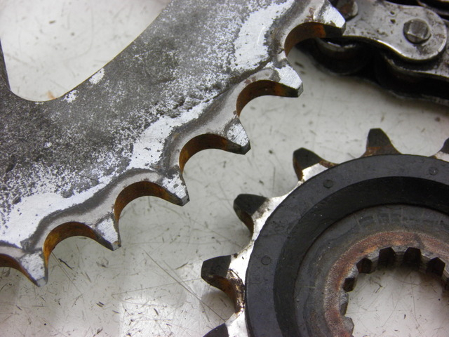 photo de KIT DE CORRENTE SUZUKI GSX F GSXF 650 (2007 - 2015) - Outro ângulo de visão
